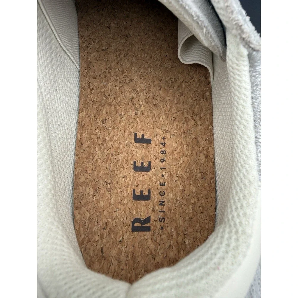 Reef Lay Day Seas Womens Size 10 Silver Suede Sneakers Casual Shoes CJ5985 NEW